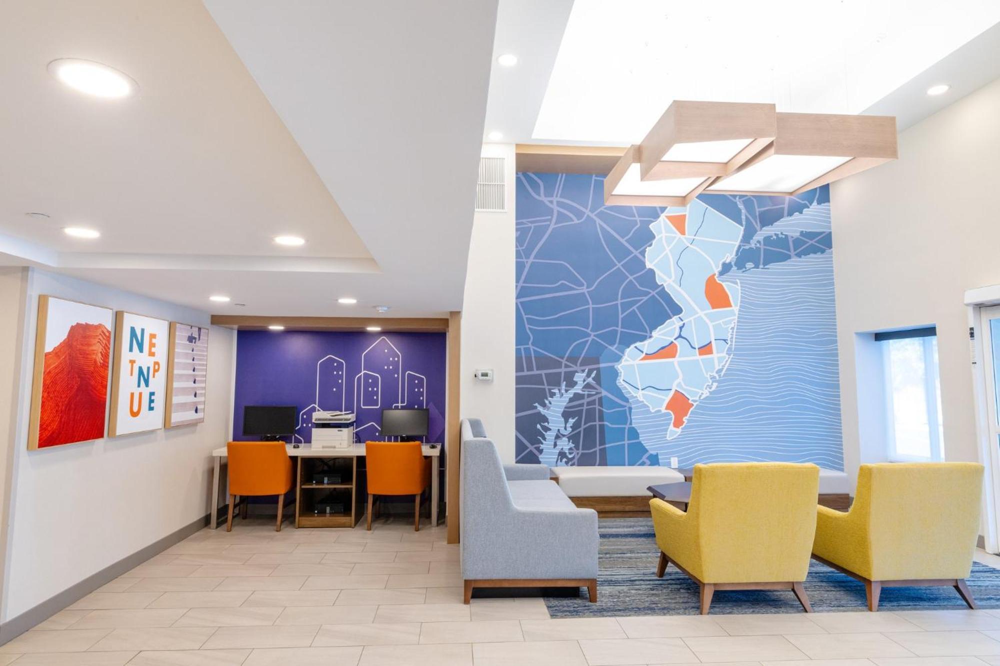 Holiday Inn Express - Neptune By Ihg Экстерьер фото