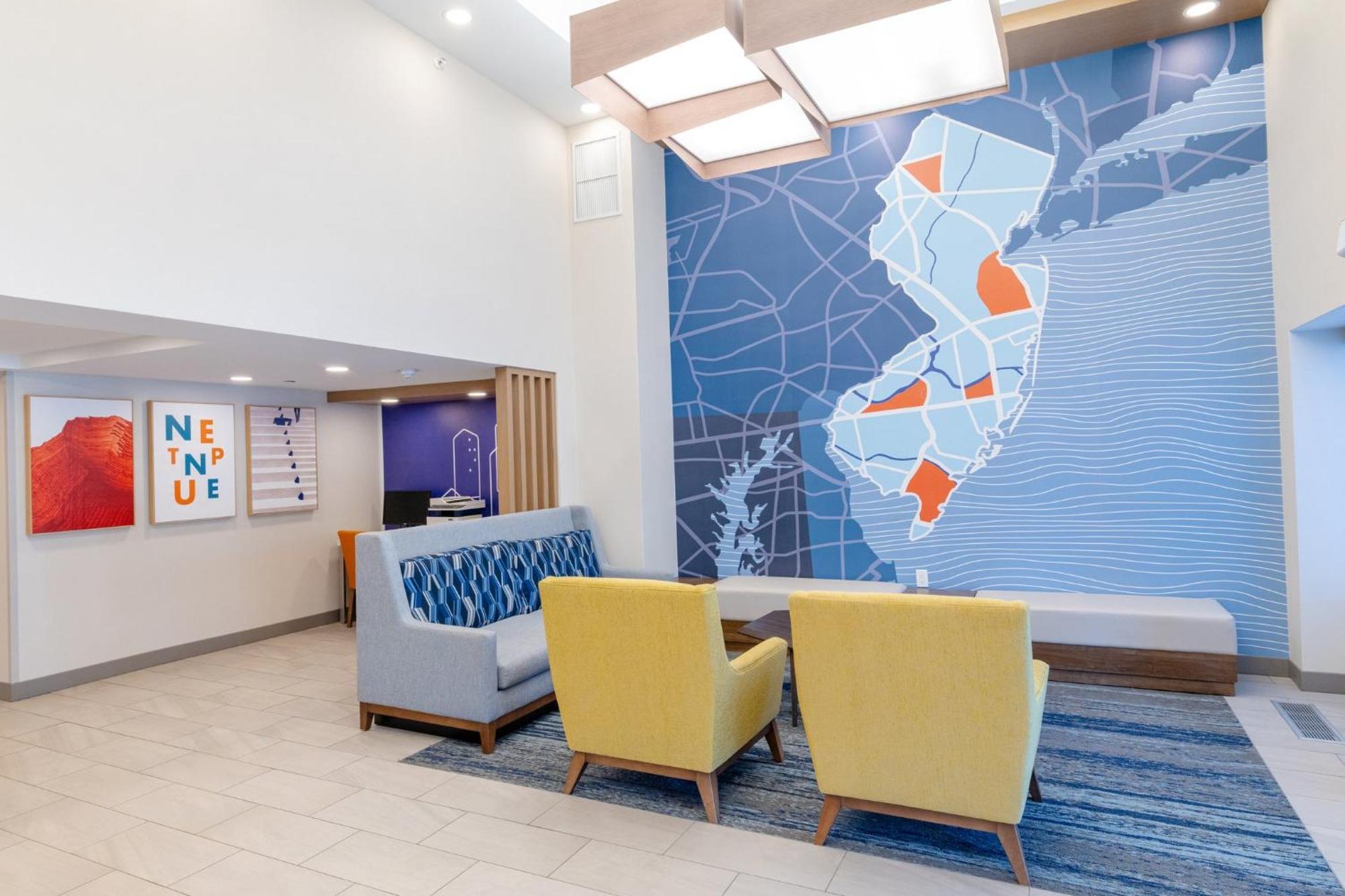 Holiday Inn Express - Neptune By Ihg Экстерьер фото